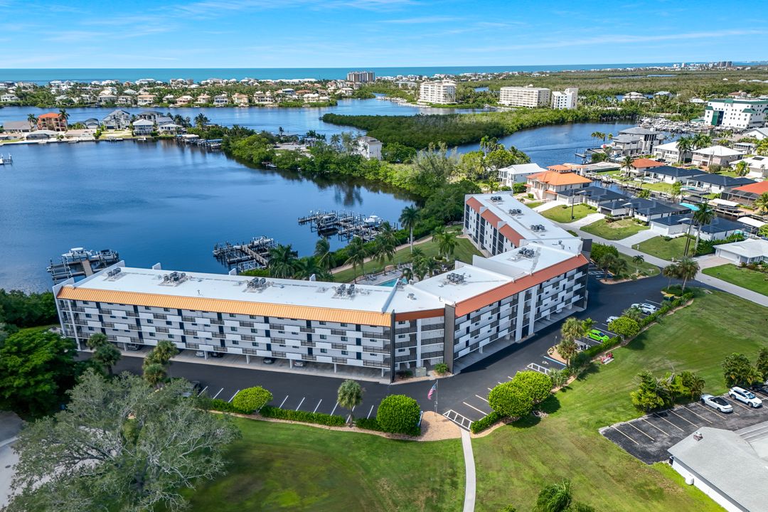 226 3rd St #206, Bonita Springs, FL 34134
