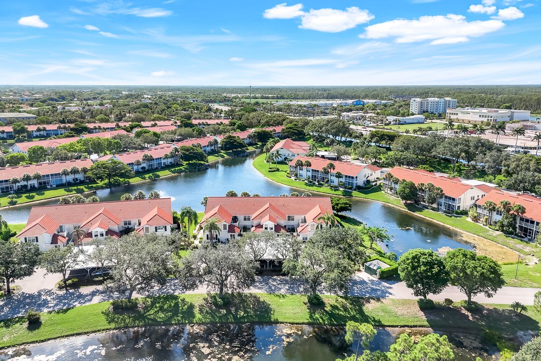 4920 Deerfield Way #202, Naples, FL 34110