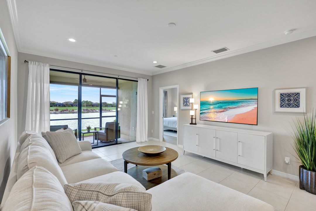 9373 Pocida Ct #104, Naples, FL 34119