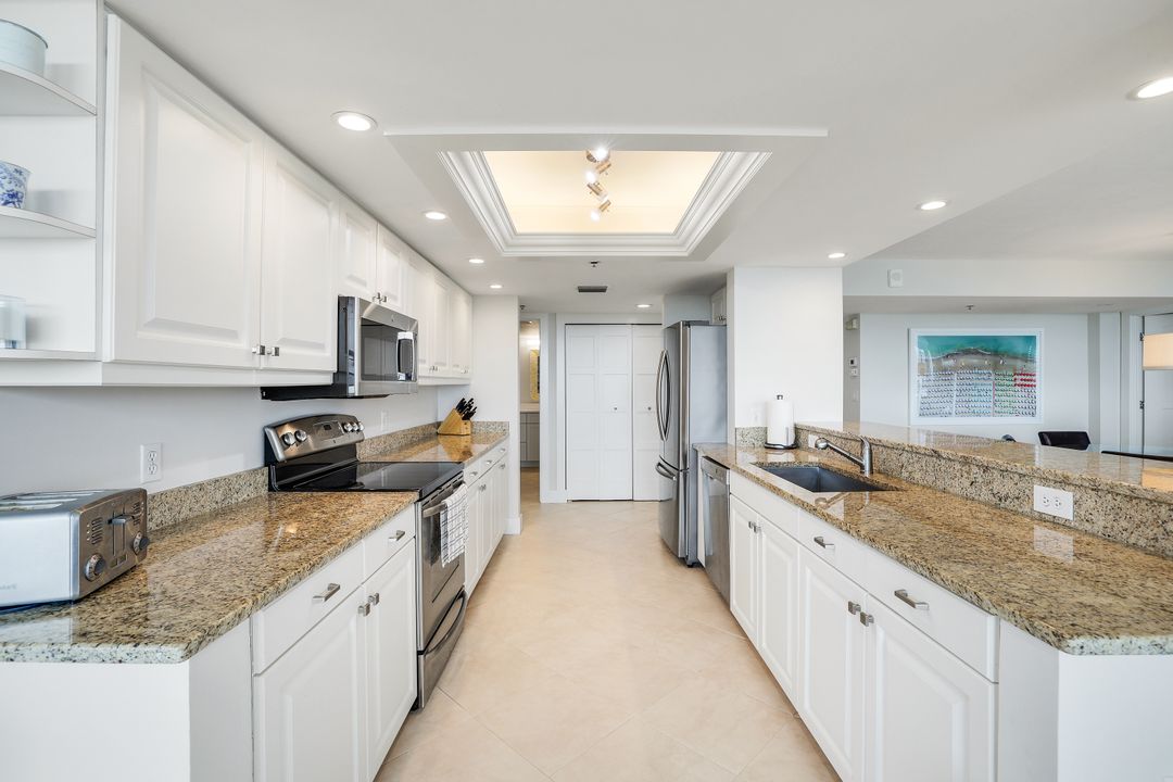 6361 Pelican Bay Blvd #601, Naples, FL 34108