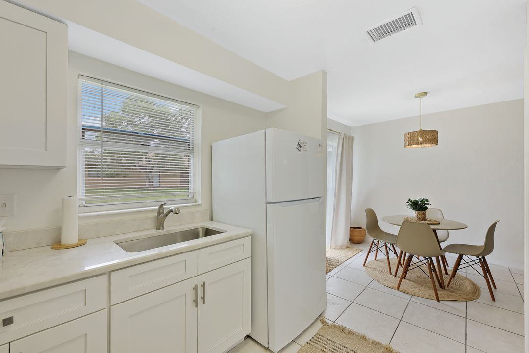 525 SE Van Loon Terrace, Cape Coral, FL 33990