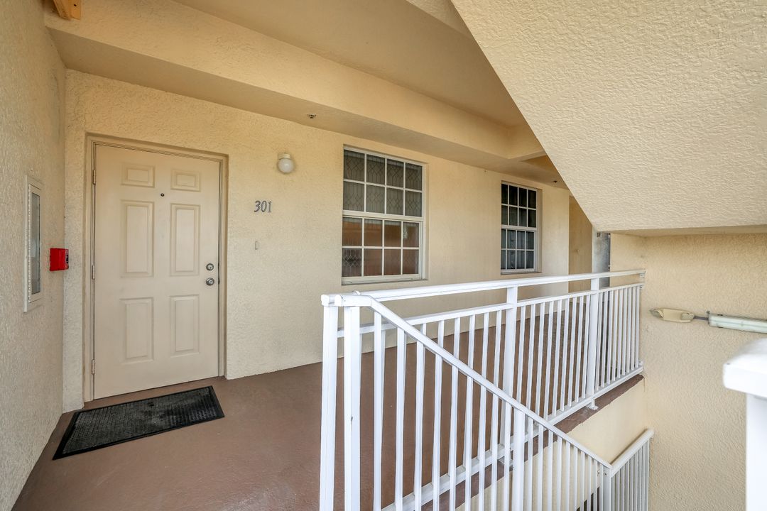 886 Park Ave #301, Marco Island, FL 34145