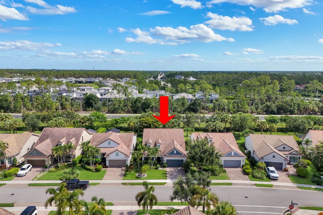 16345 Camden Lakes Cir, Naples, FL 34110