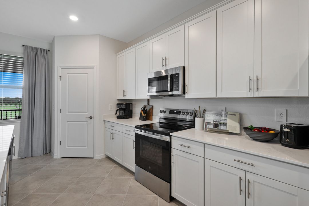 12997 Blackberry Ct #56-202, Venice, FL 34293