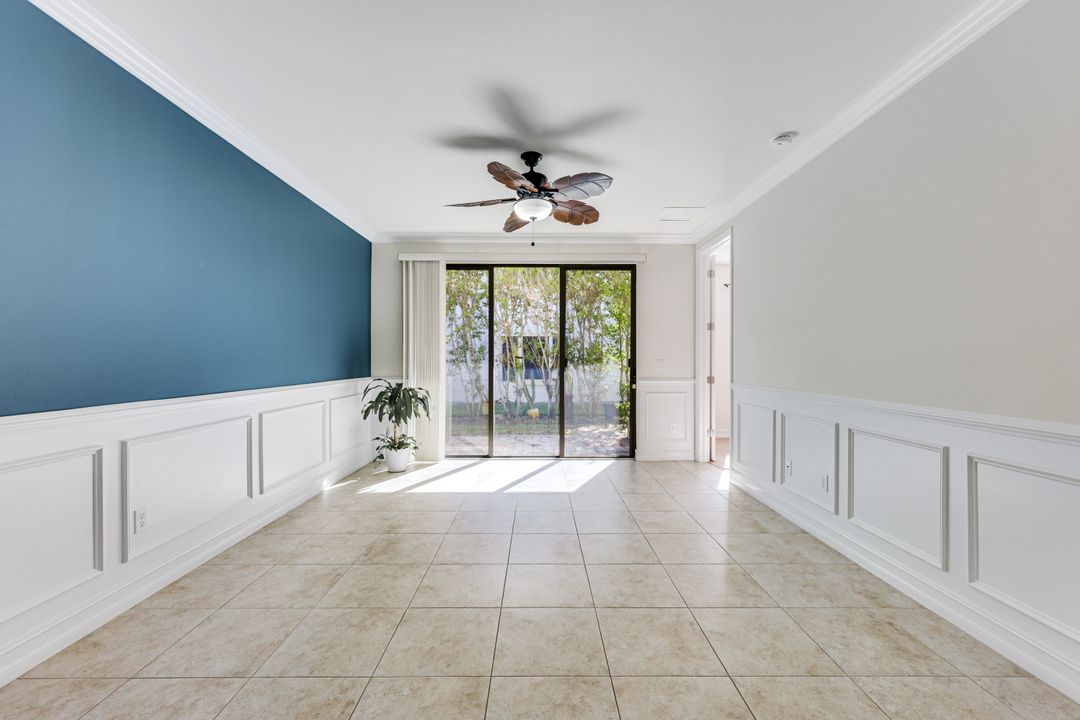 7890 Bristol Cir, Naples, FL 34120