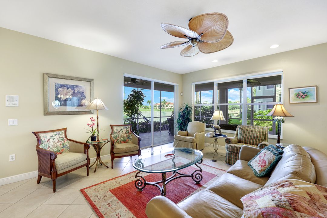 4805 Shinnecock Hills Ct #102, Naples, FL 34112