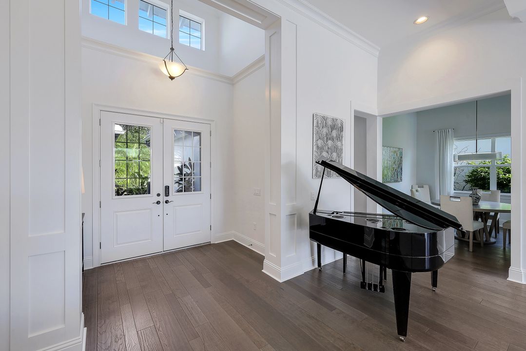 5154 Andros Dr, Naples, FL 34113