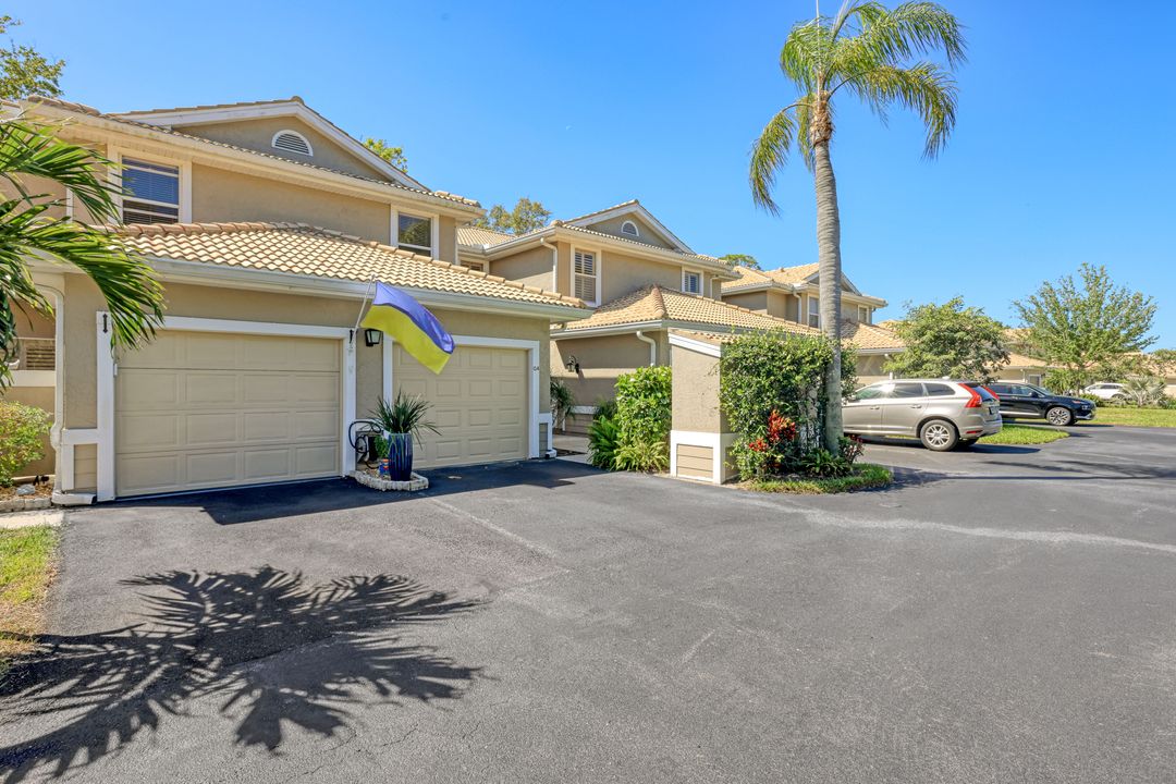 386 Emerald Bay Cir #G4, Naples, FL 34110