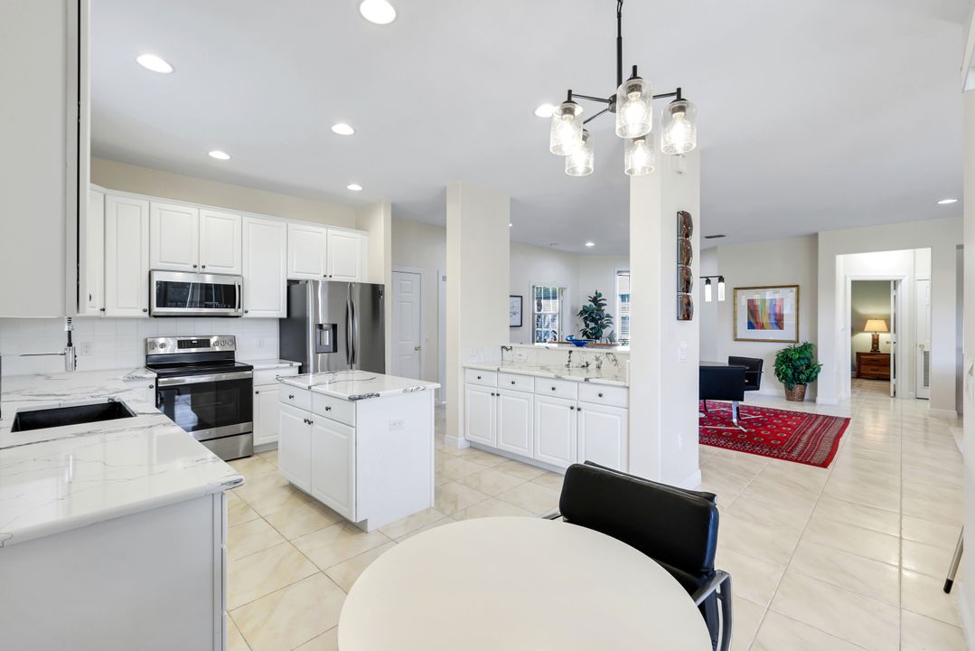 4780 Shinnecock Hills Ct #102, Naples, FL 34112