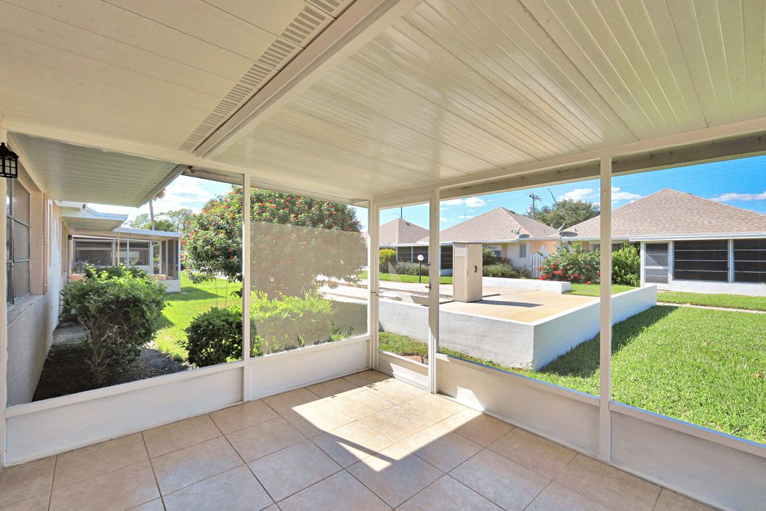 321 Dania St, Lehigh Acres, FL 33936