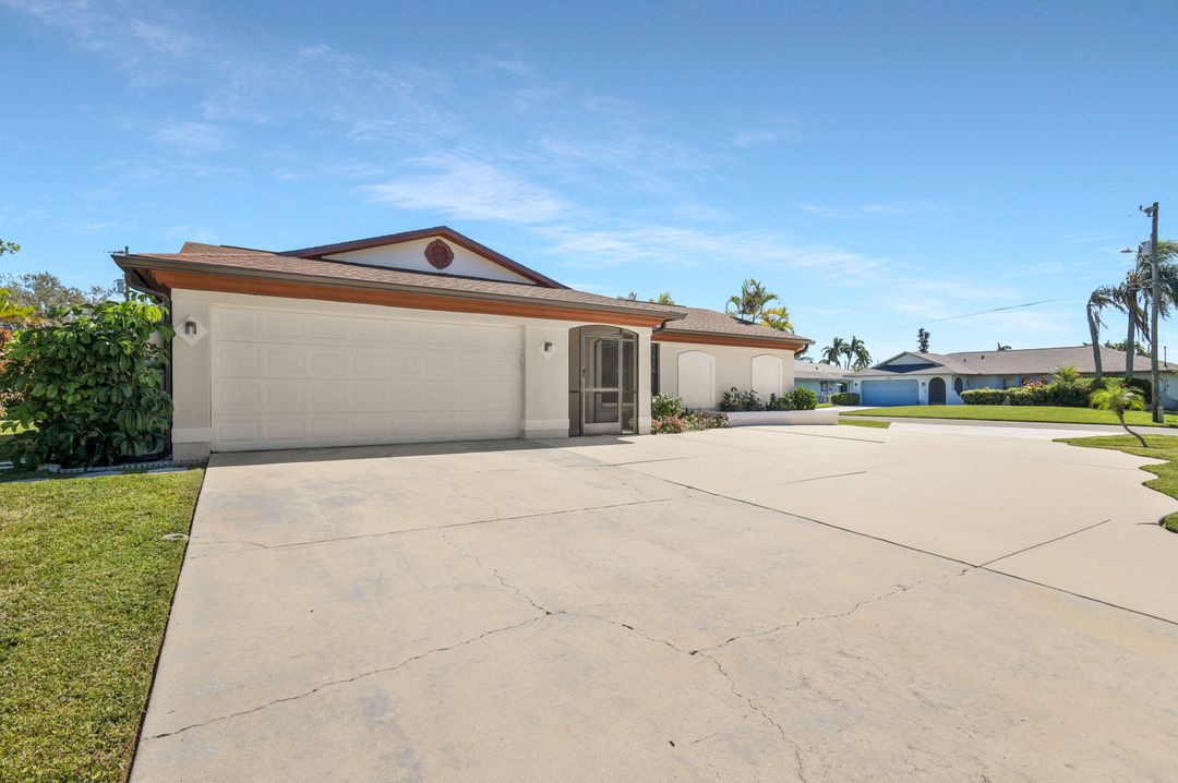 4131 SW 1st Pl, Cape Coral, FL 33914