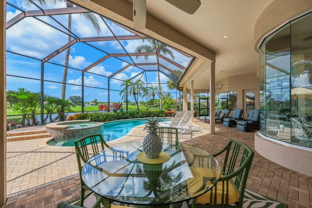 2988 St Barnabas Ct, Naples, FL 34105