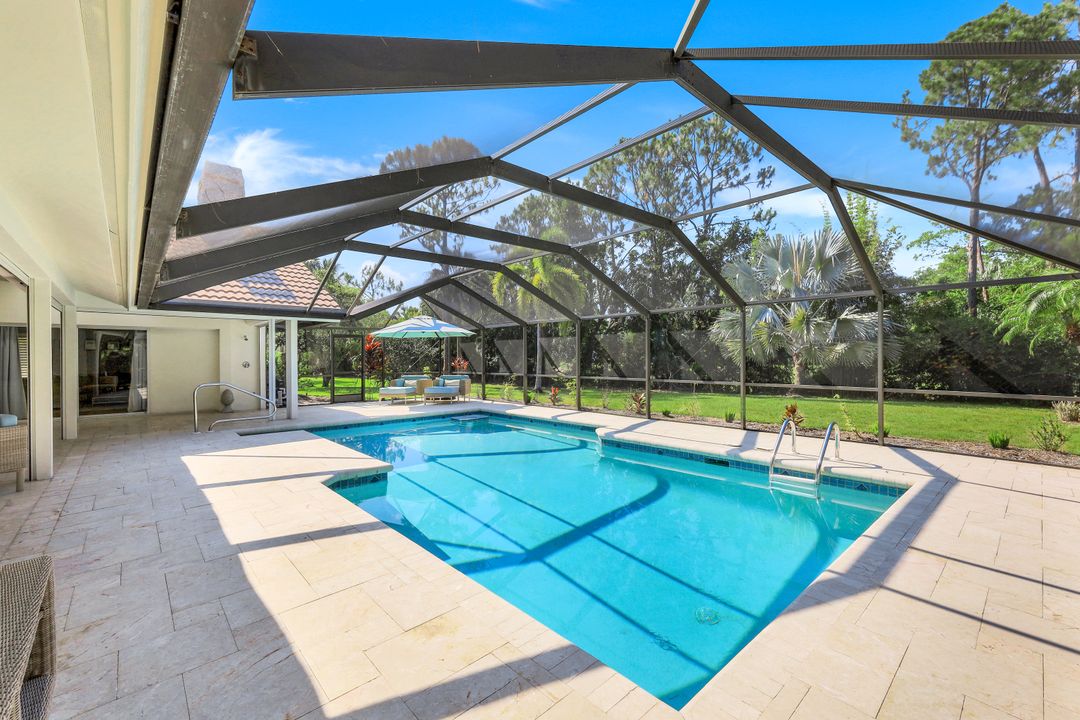 2209 Noble Ct, Naples, FL 34110