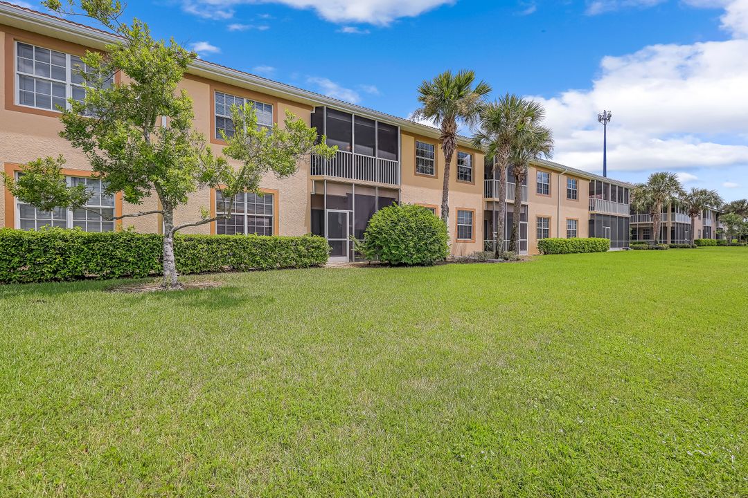 5601 Chelsey Ln #203, Fort Myers, FL 33912