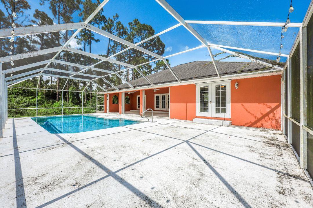 811 Jefferson Ave, Lehigh Acres, FL 33936