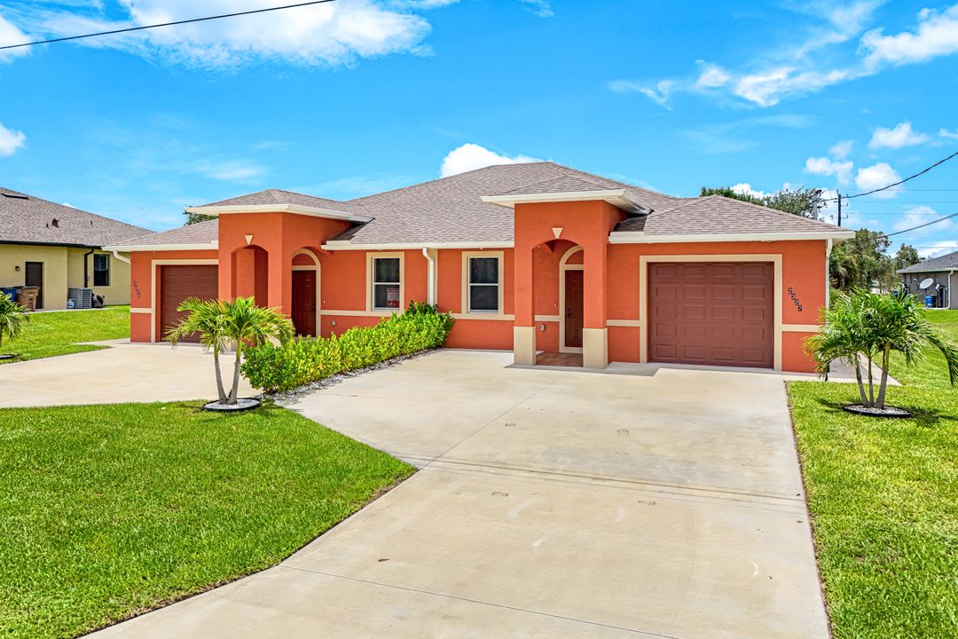 2325 Daniel Ave N, Lehigh Acres, FL 33971