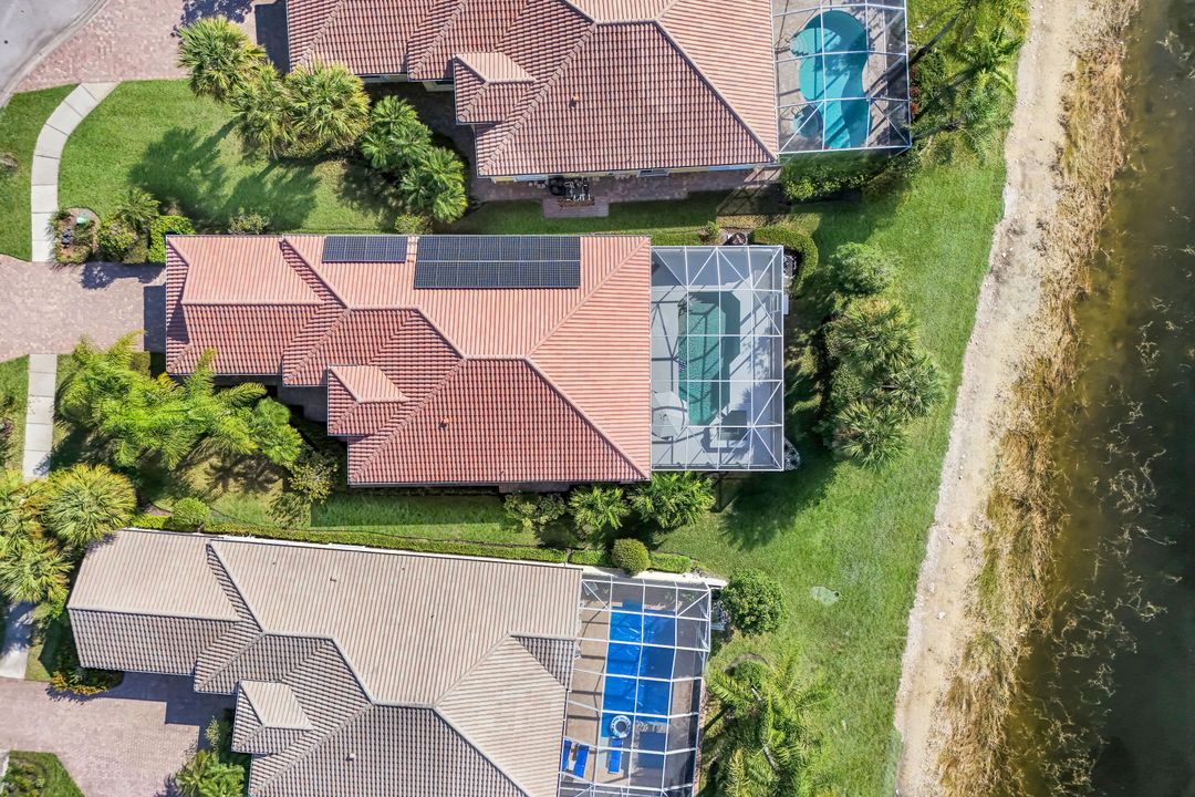 7063 Toscana Ct, Naples, FL 34114