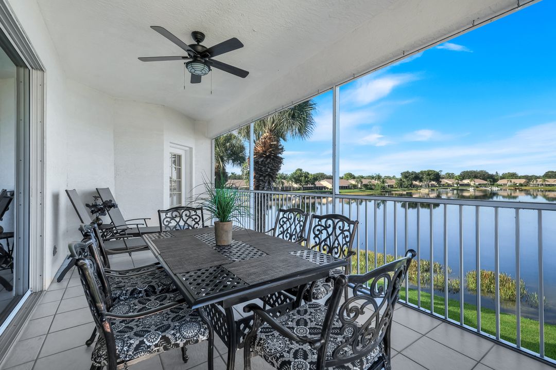 3260 W Crown Pointe Blvd #202, Naples, FL 34112