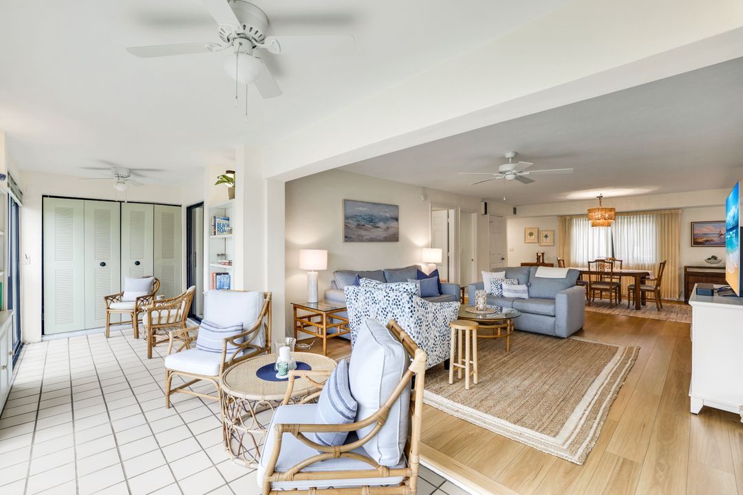 1641 Spoonbill Ln #B, Naples, FL 34105