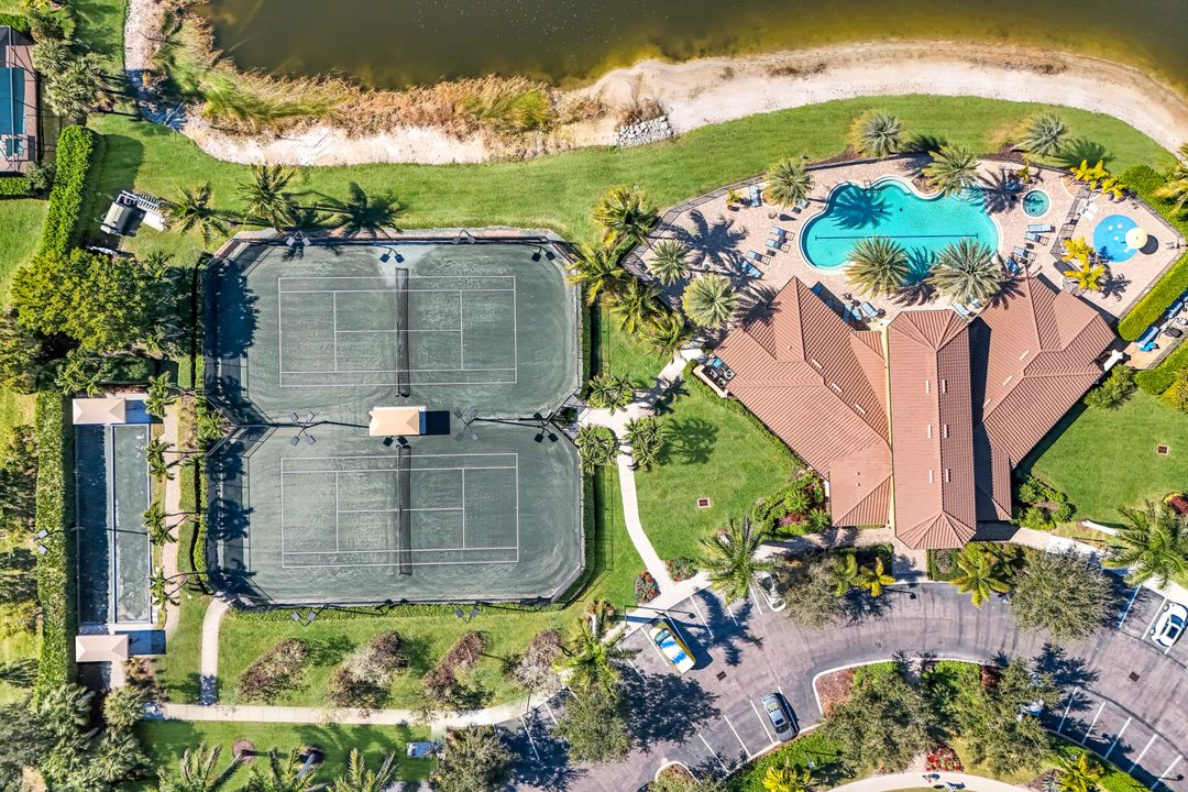 23248 Salinas Way, Bonita Springs, FL 34135