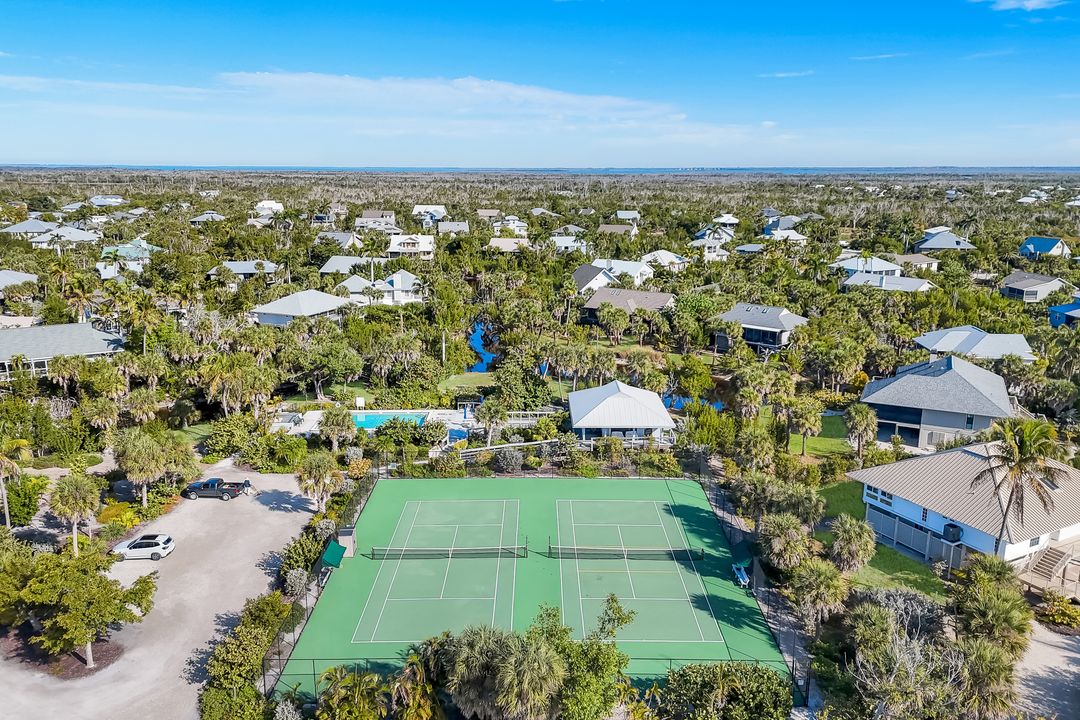 4353 Gulf Pines Dr, Sanibel, FL 33957