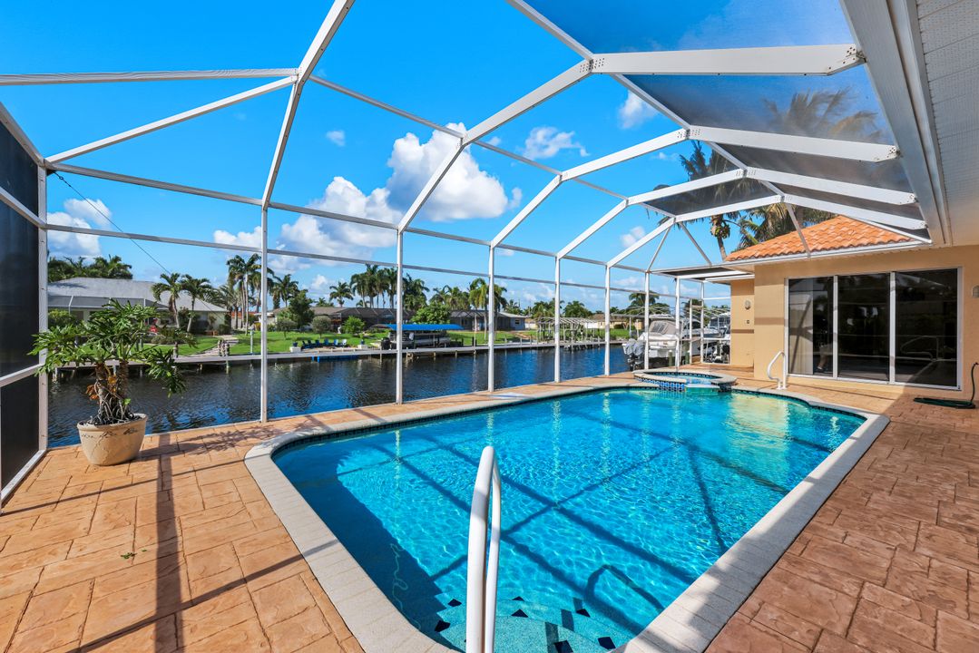 1632 Savona Pkwy, Cape Coral, FL 33904