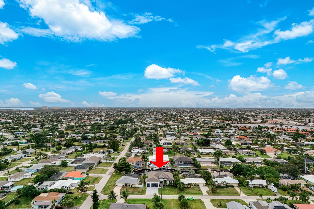 5130 Atlantic Ct, Cape Coral, FL 33904