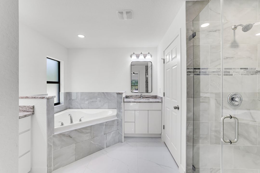 1207 Desoto Ave, Lehigh Acres, FL 33972