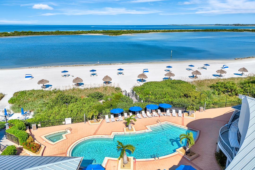 195 S Beach Dr, Marco Island, FL 34145