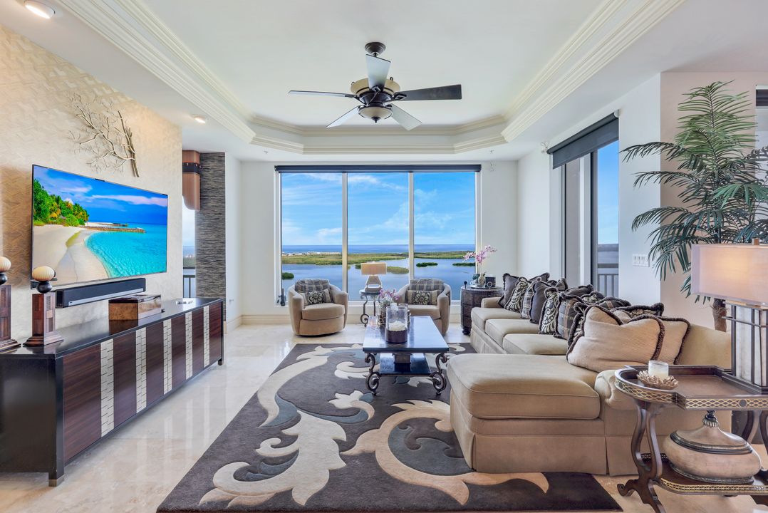 4951 Bonita Bay Blvd #PH203, Bonita Springs, FL 34134