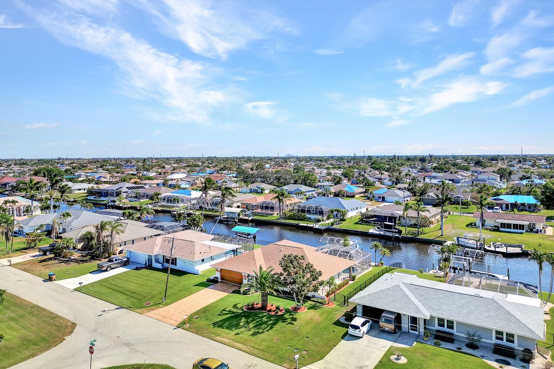 3749 SW 2nd Ave, Cape Coral, FL 33914