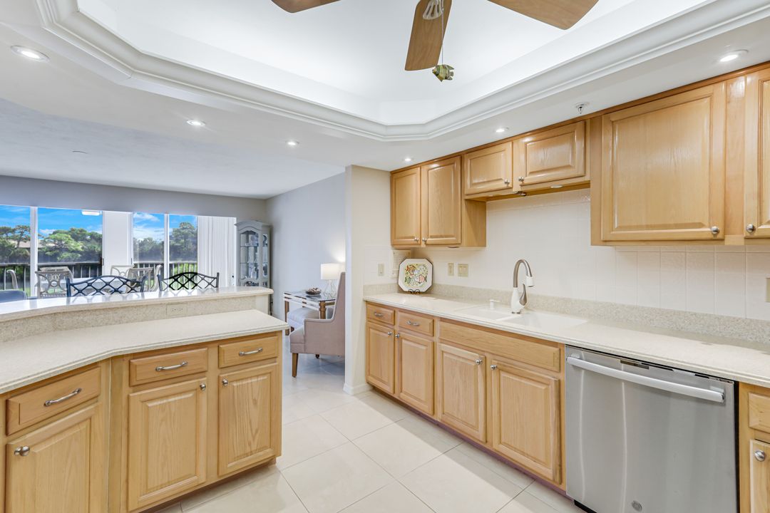 26900 Wedgewood Dr #304, Bonita Springs, FL 34134