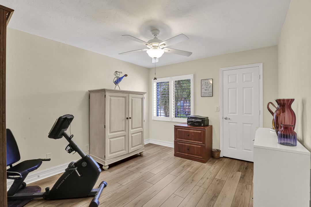 2294 Anchorage Ln #C, Naples, FL 34104