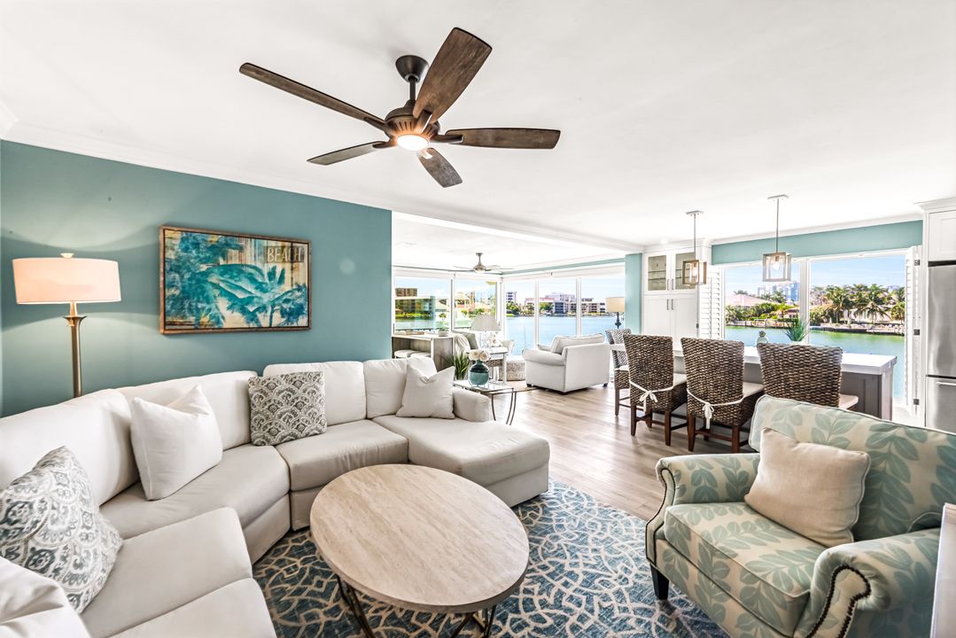 333 Harbour Dr #201, Naples, FL 34103