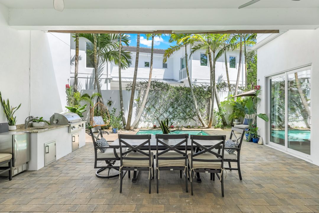 9161 Mercato Way, Naples, FL 34108