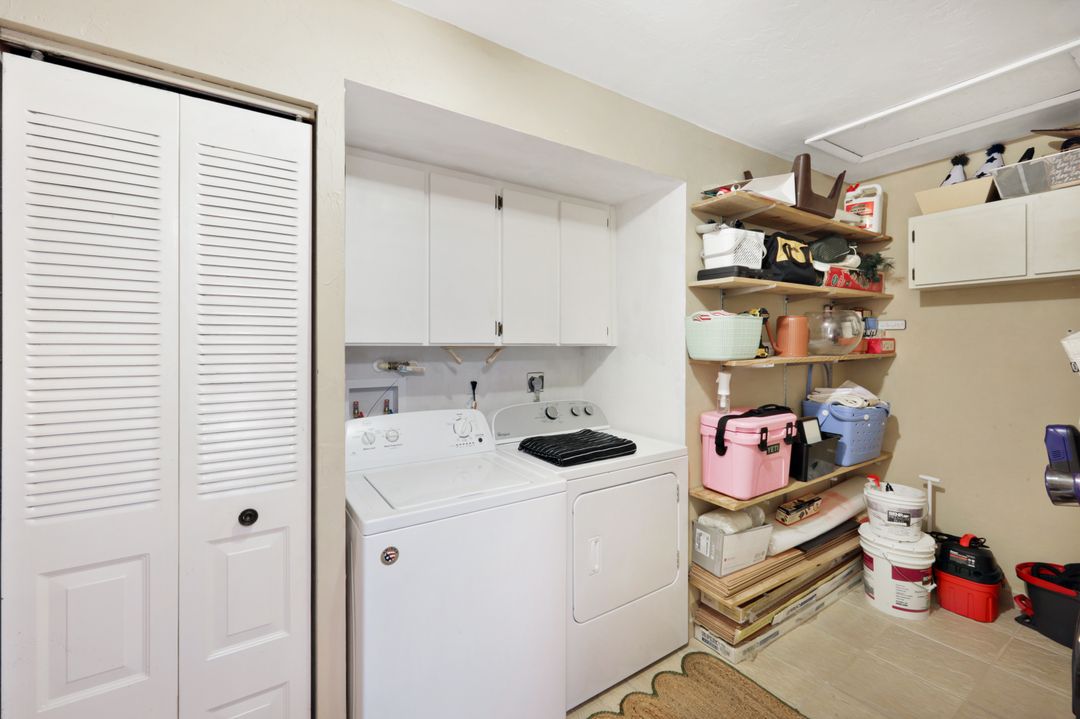 4038 Northlight Dr #1506, Naples, FL 34112