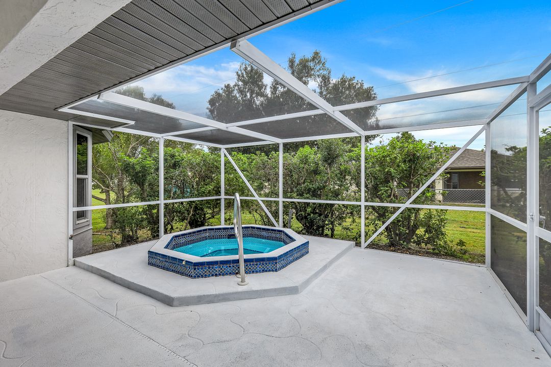 23167 Aberdeen Ave, Port Charlotte, FL 33952