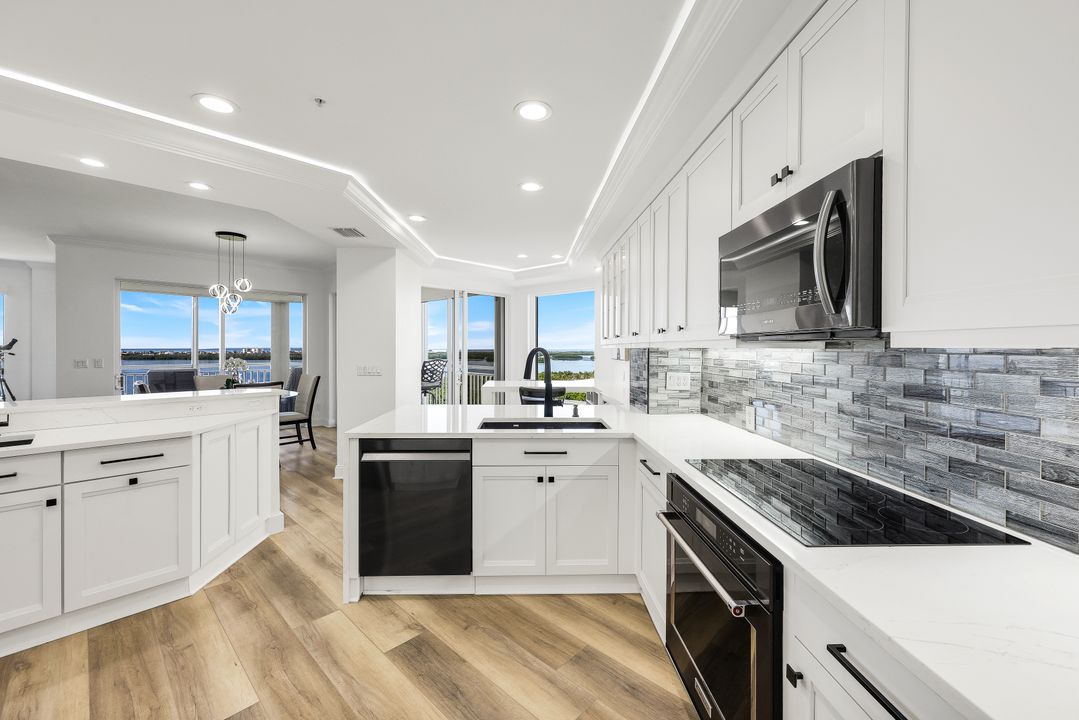 4751 Bonita Bay Blvd #1103, Bonita Springs, FL 34134