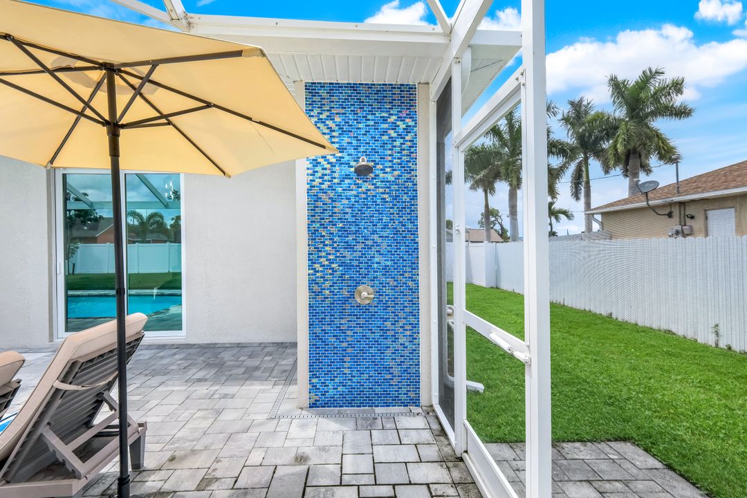 3821 SW 14th Pl, Cape Coral, FL 33914
