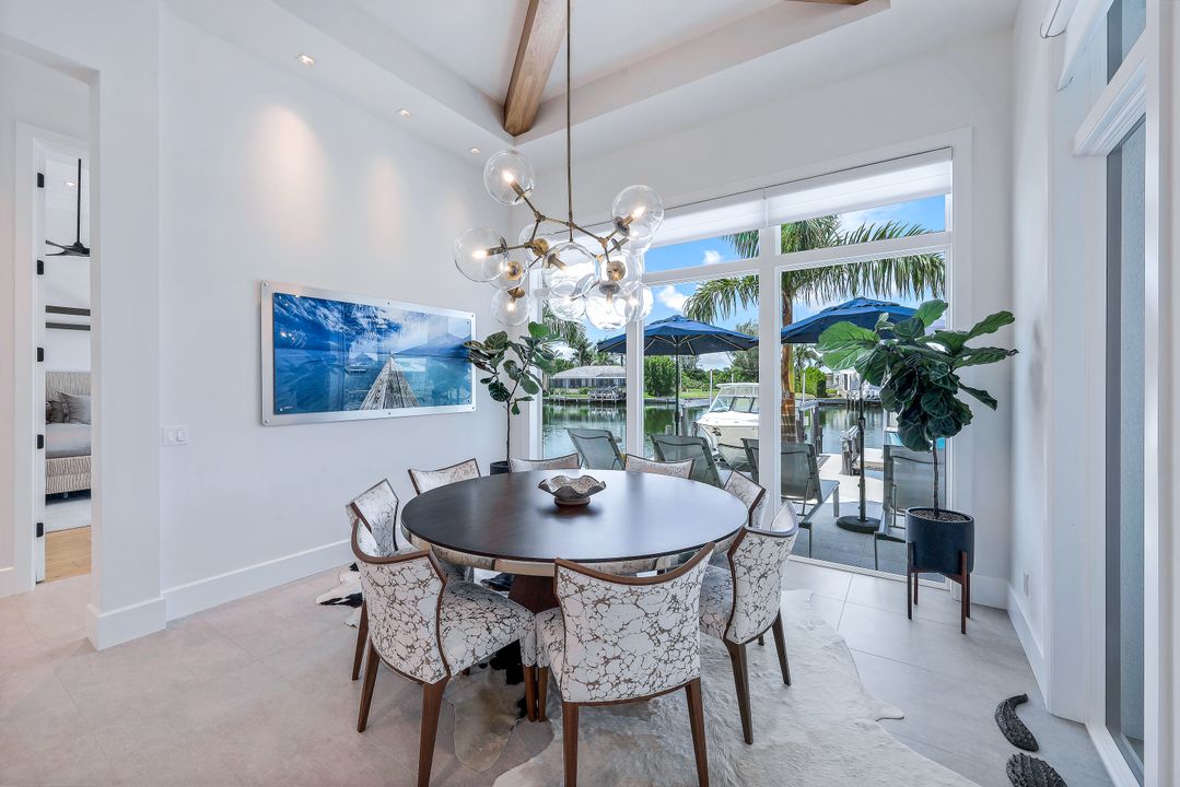 685 Cameo Ct, Marco Island, FL 34145