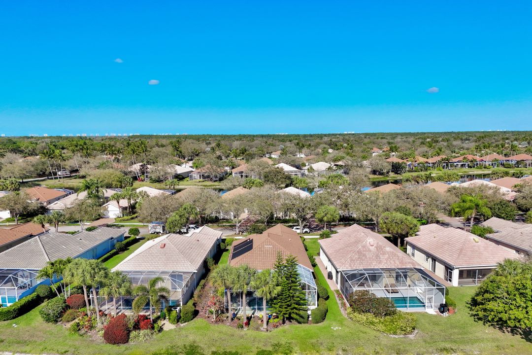 2925 Gilford Way, Naples, FL 34119