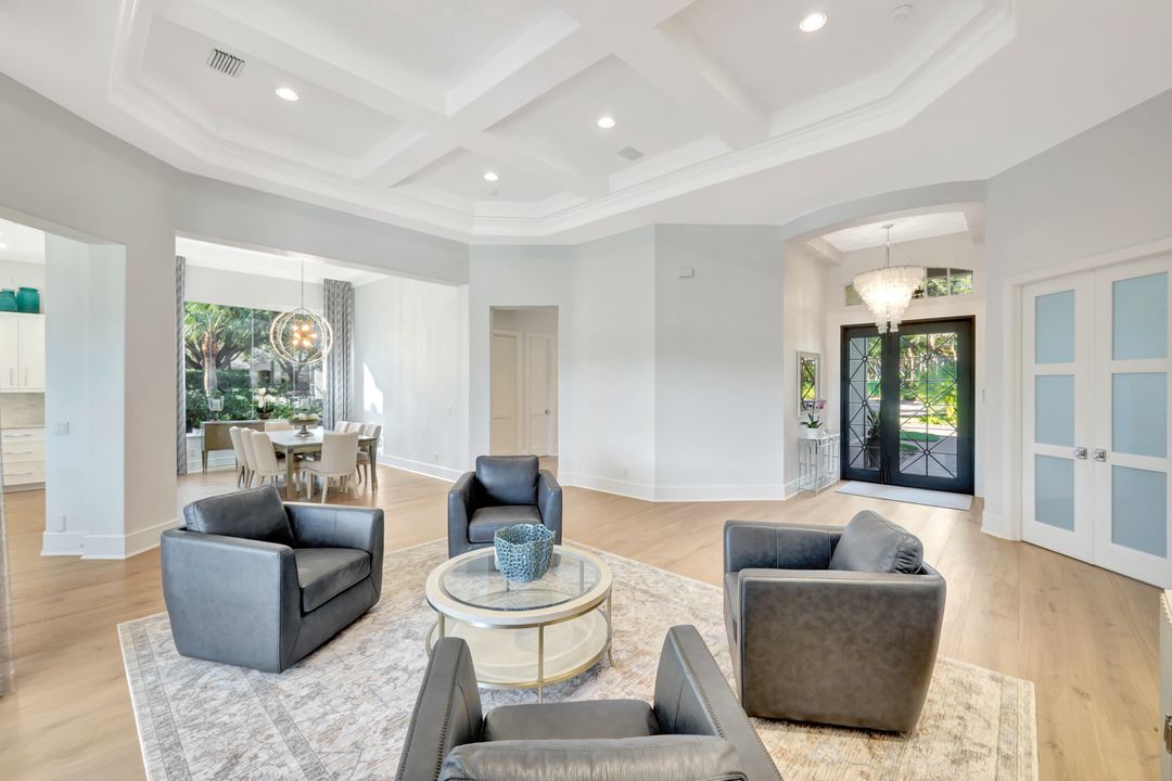 3601 Glenwater Ln, Bonita Springs, FL 34134