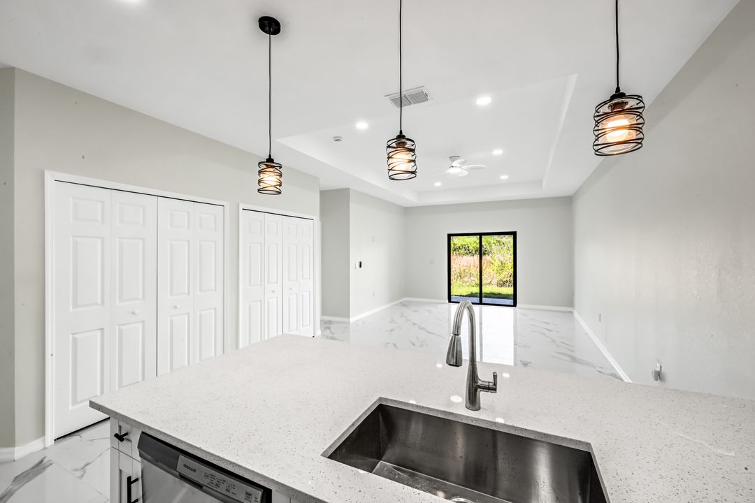 1235 Hillcrest St E, Lehigh Acres, FL 33974