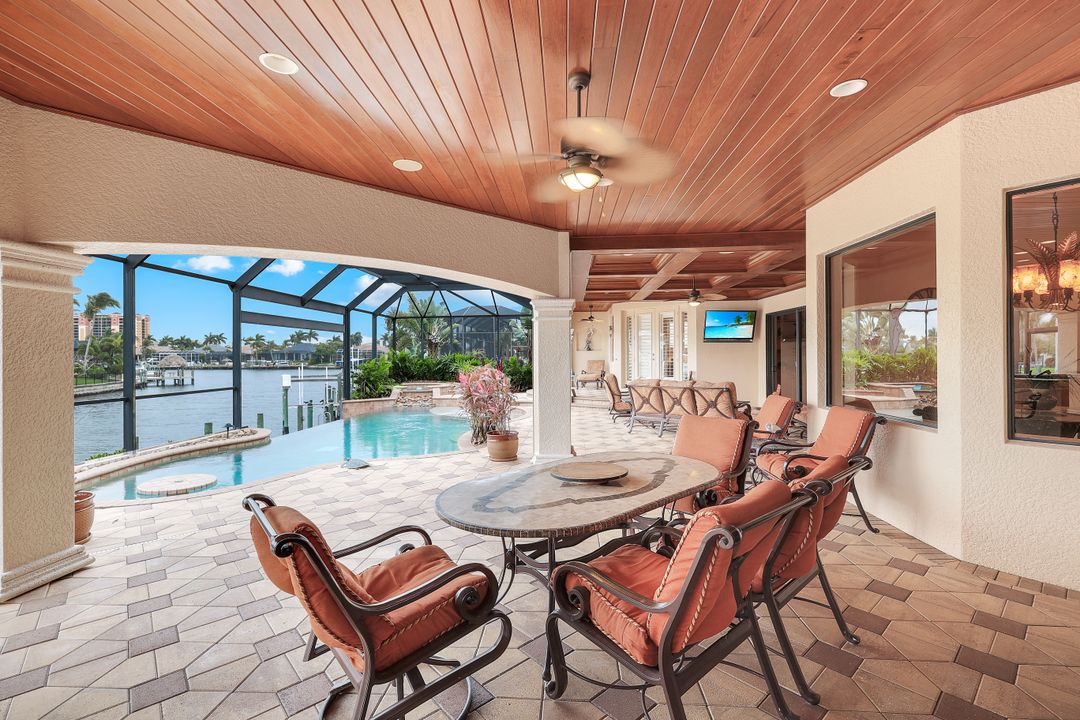 5521 Harbour Preserve Cir, Cape Coral, FL 33914