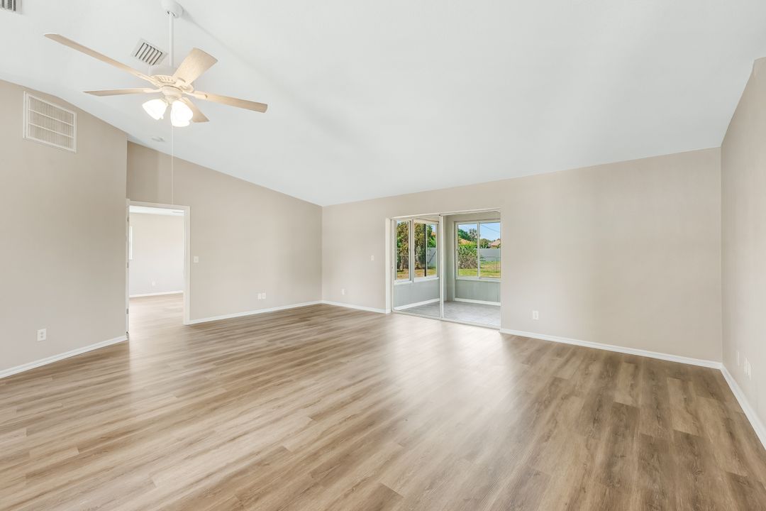 1913 NE 4th Ter, Cape Coral, FL 33909