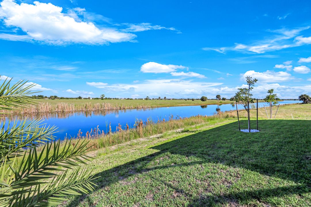 7 Sunflower Dr, Placida, FL 33946