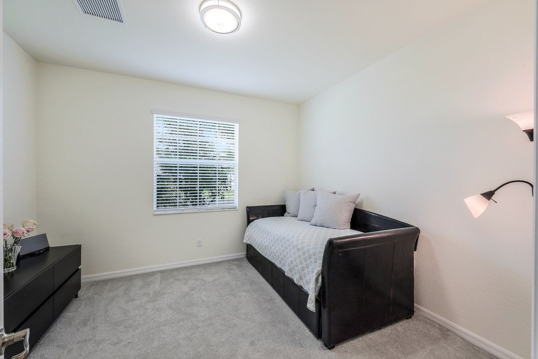 2214 Cara Cara Way, Naples, FL 34120