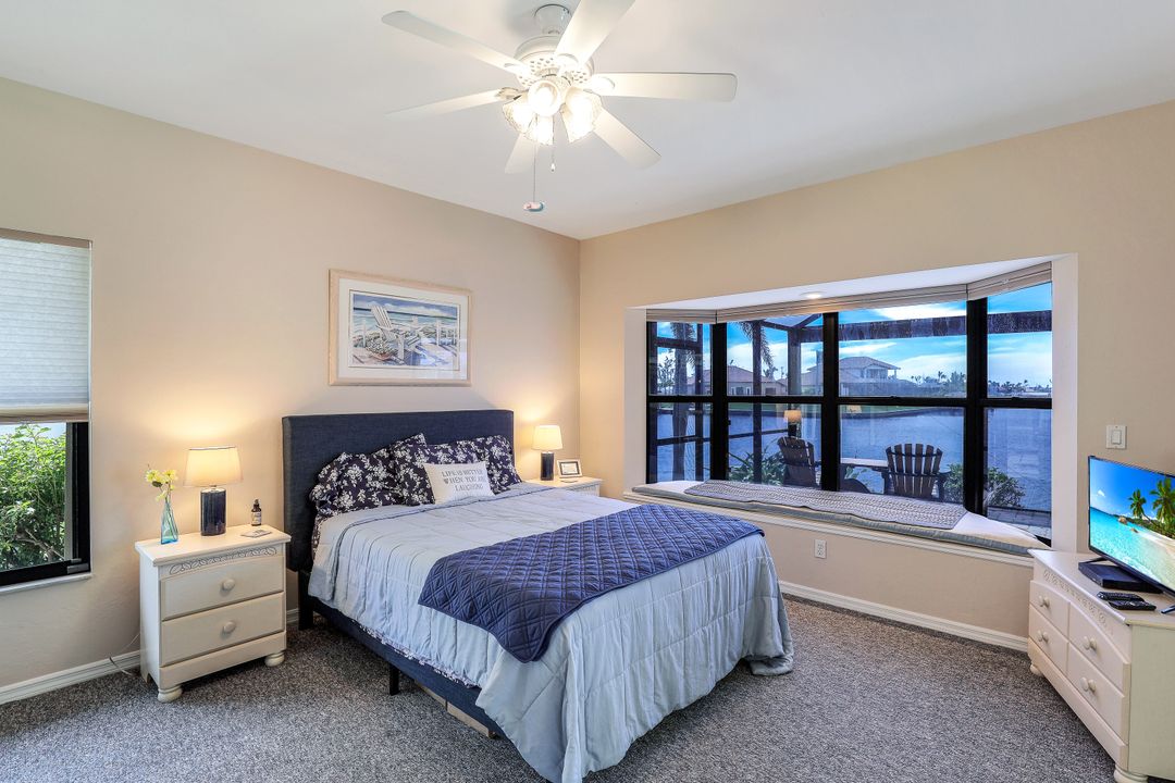 4702 SW 25th Ct, Cape Coral, FL 33914