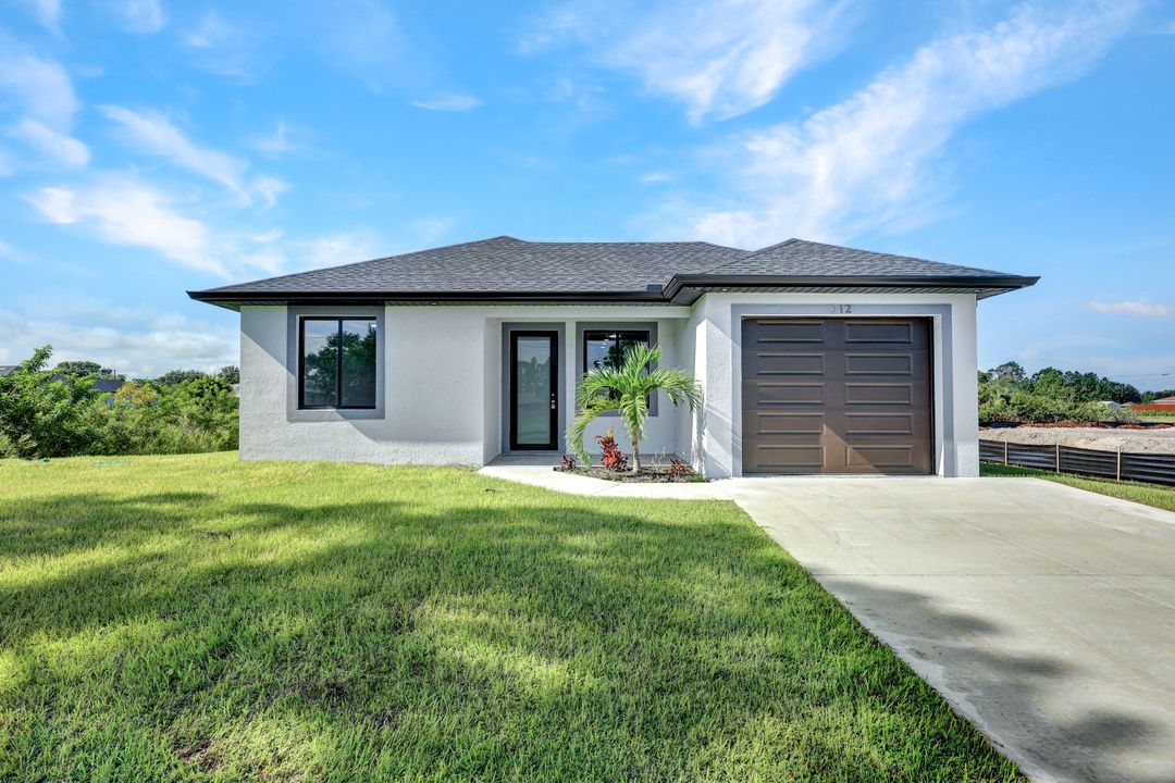 312 Progress Ave, Lehigh Acres, FL 33974