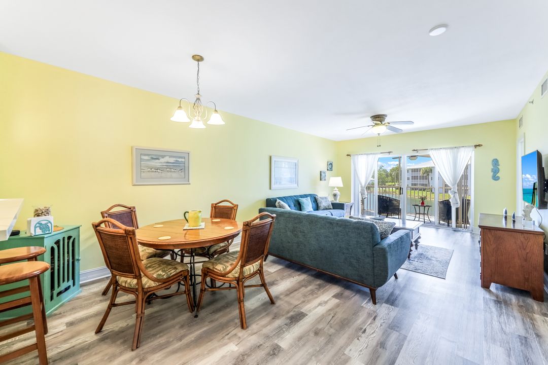 7822 Great Heron Way #206, Naples, FL 34104